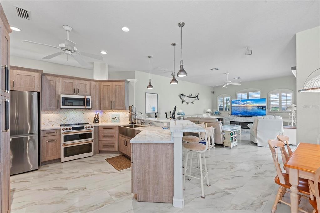 For Sale: $725,000 (3 beds, 2 baths, 2238 Square Feet)