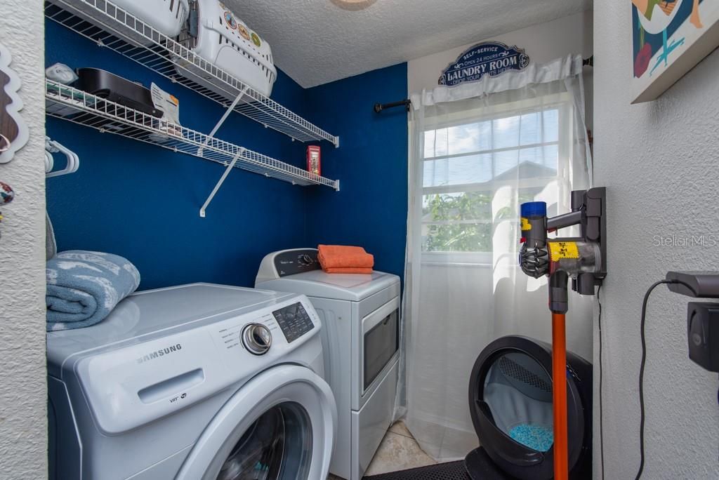 For Sale: $449,900 (3 beds, 2 baths, 1280 Square Feet)