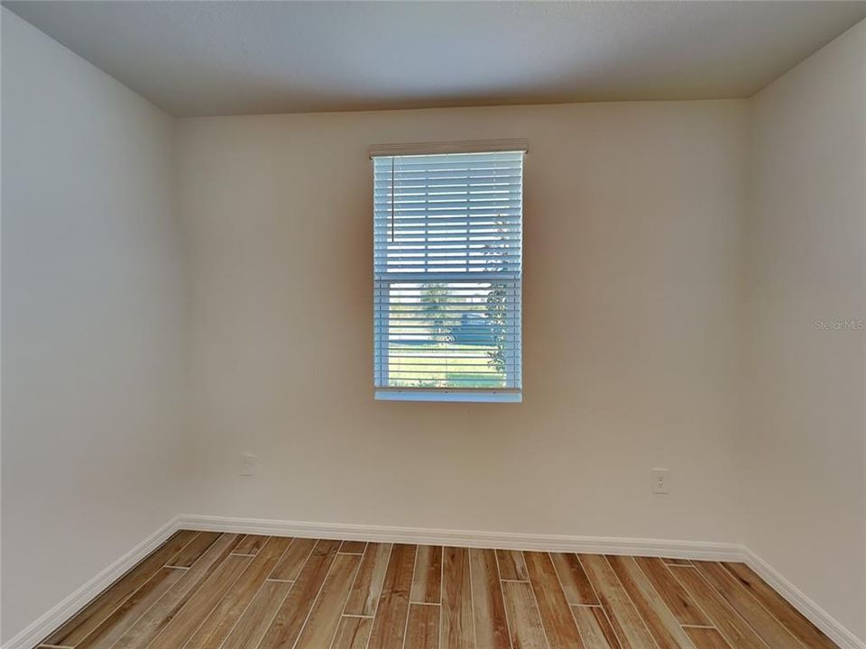 For Rent: $2,050 (3 beds, 2 baths, 1695 Square Feet)