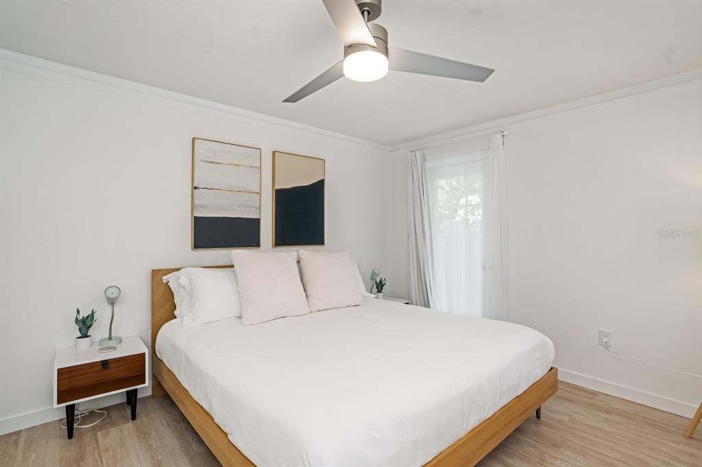 For Sale: $1,250,000 (4 beds, 4 baths, 2100 Square Feet)