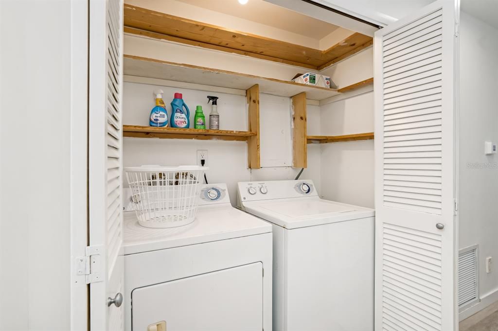 For Sale: $1,250,000 (4 beds, 4 baths, 2100 Square Feet)