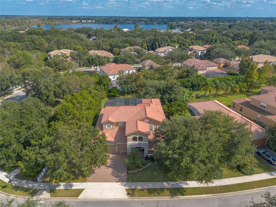 For Sale: $985,000 (5 beds, 5 baths, 4308 Square Feet)