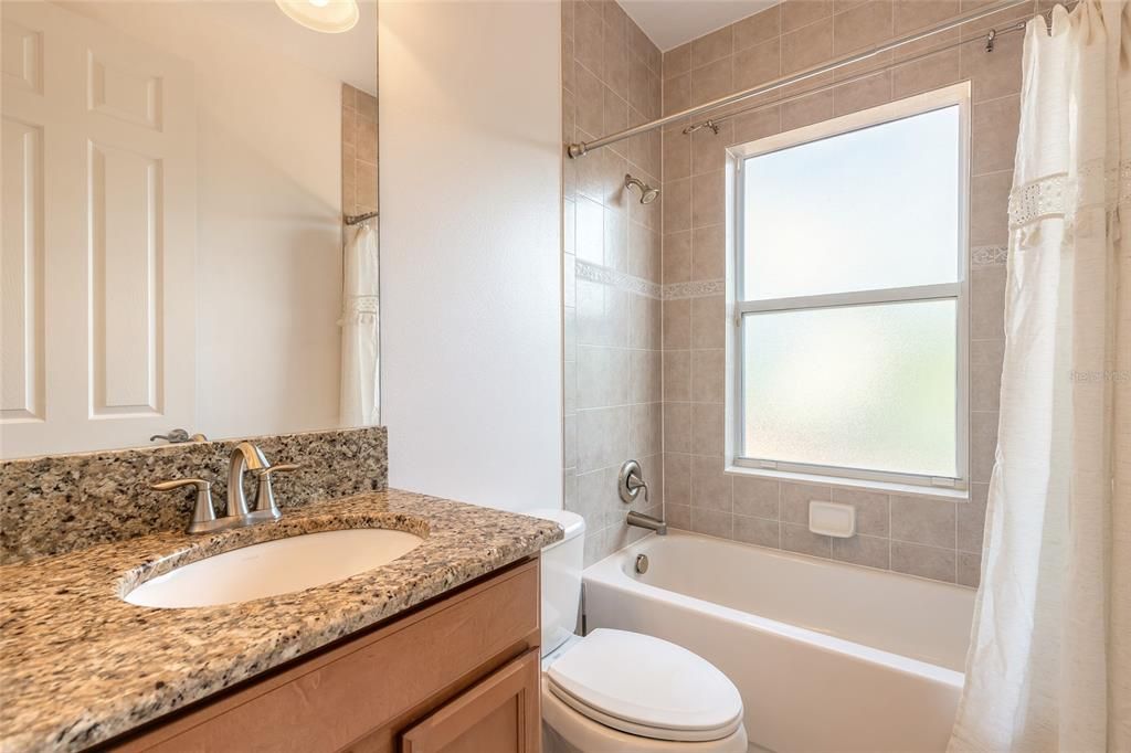 For Sale: $985,000 (5 beds, 5 baths, 4308 Square Feet)