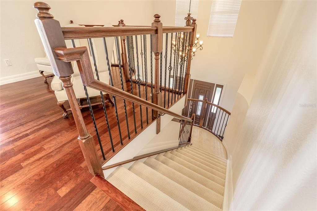 For Sale: $985,000 (5 beds, 5 baths, 4308 Square Feet)