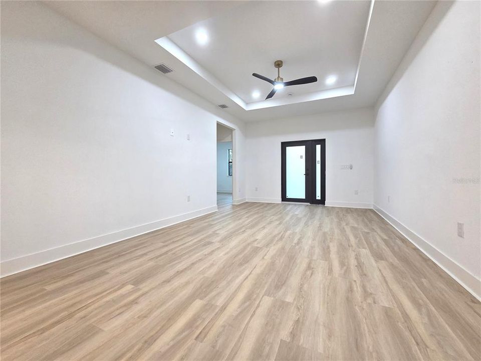 На продажу: $385,700 (3 спален, 2 ванн, 1500 Квадратных фут)