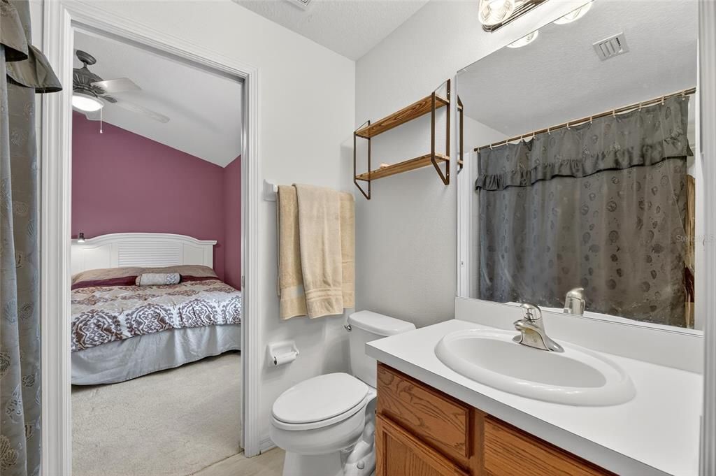 For Sale: $375,000 (4 beds, 3 baths, 1808 Square Feet)