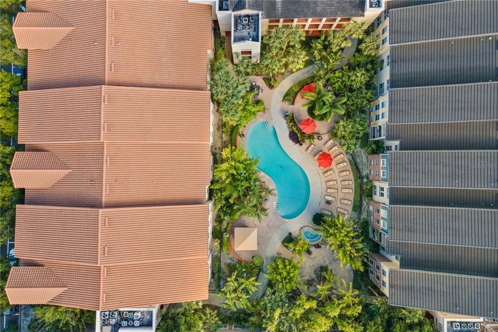 For Sale: $399,000 (2 beds, 2 baths, 1231 Square Feet)