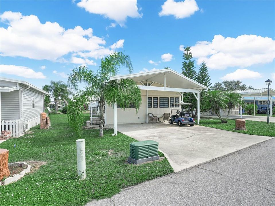 For Sale: $160,000 (2 beds, 2 baths, 816 Square Feet)