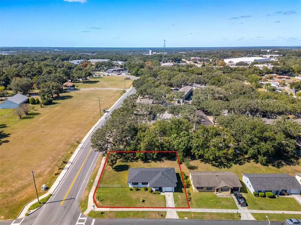 For Sale: $228,500 (4 beds, 1 baths, 1139 Square Feet)