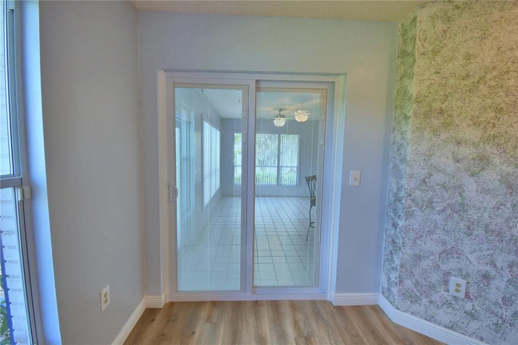 待售: $475,000 (3 贝兹, 3 浴室, 2535 平方英尺)