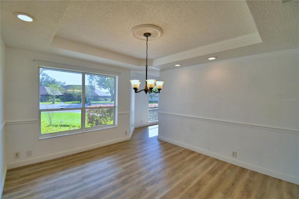 待售: $475,000 (3 贝兹, 3 浴室, 2535 平方英尺)