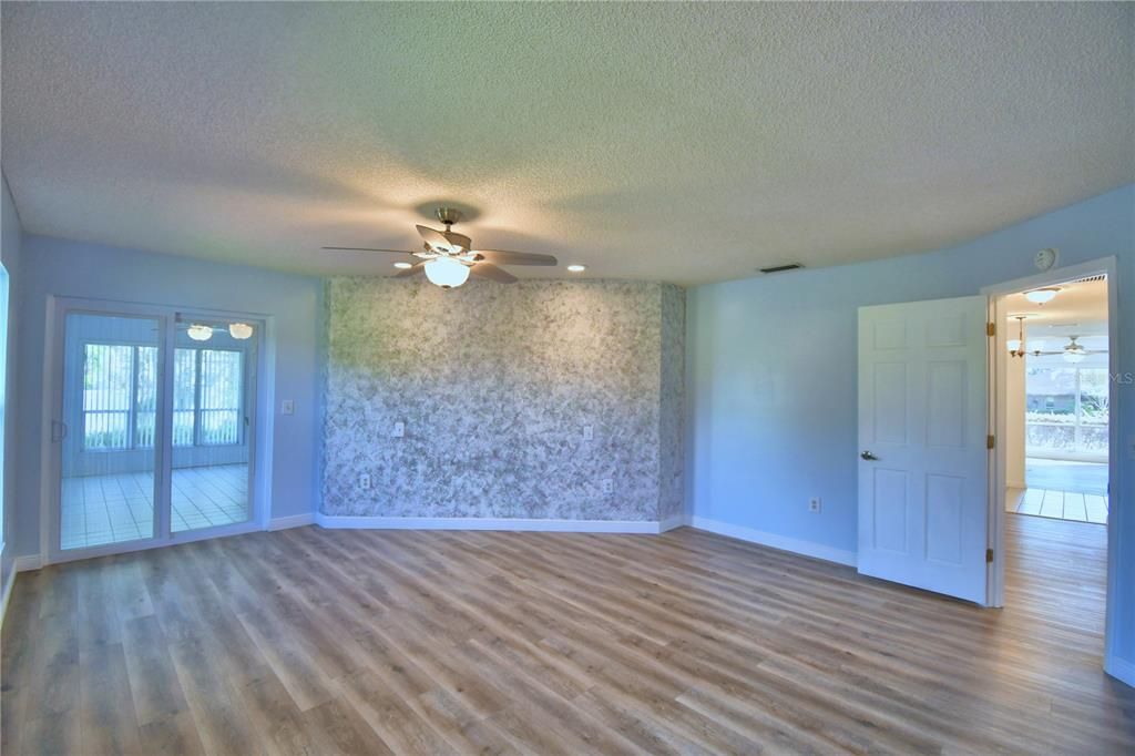 待售: $475,000 (3 贝兹, 3 浴室, 2535 平方英尺)