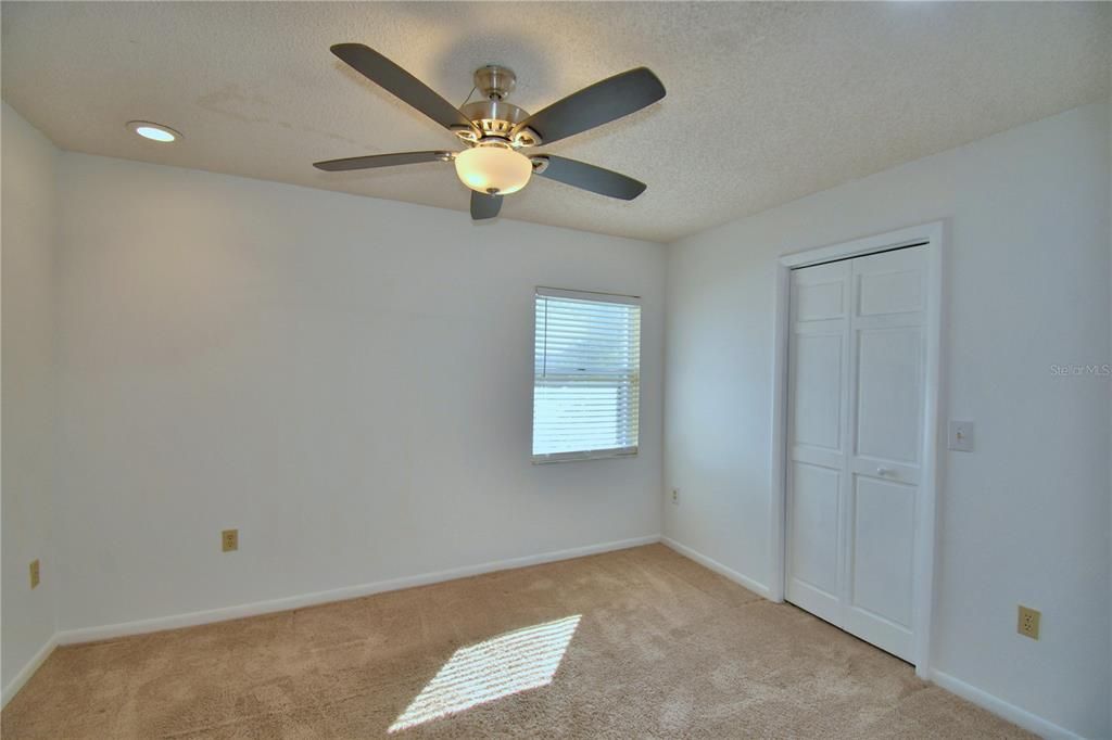 待售: $475,000 (3 贝兹, 3 浴室, 2535 平方英尺)