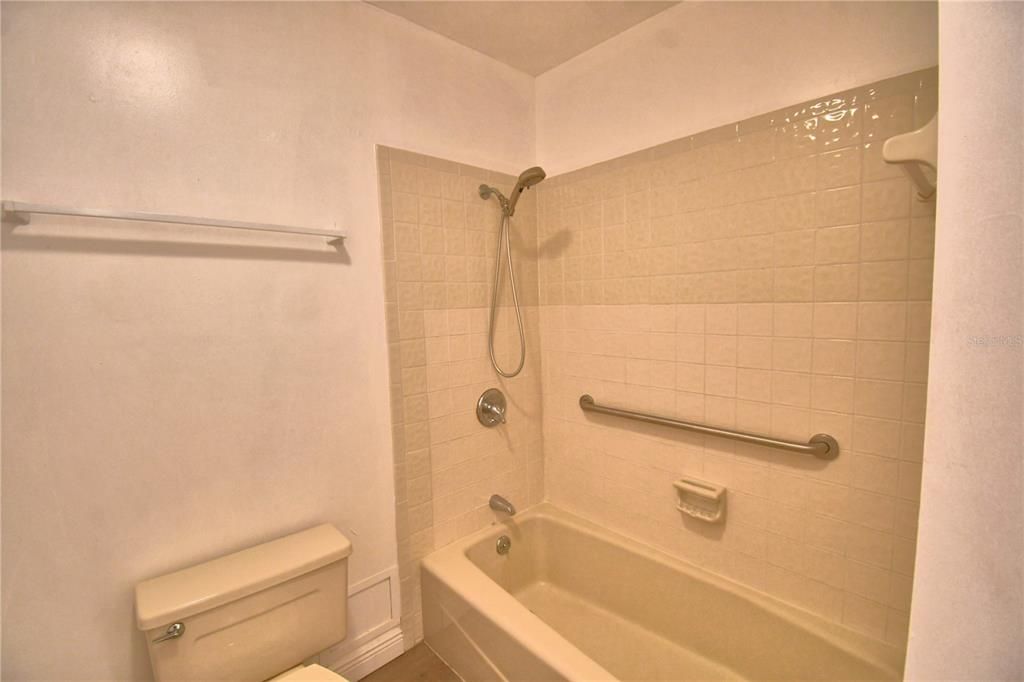 待售: $475,000 (3 贝兹, 3 浴室, 2535 平方英尺)