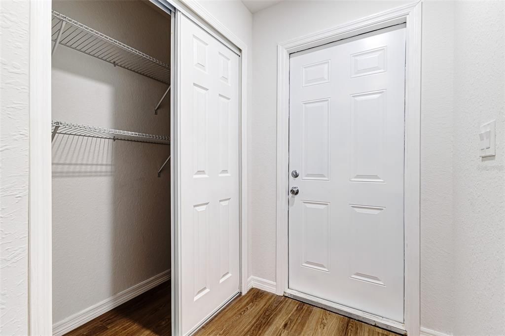 待售: $279,900 (3 贝兹, 2 浴室, 1384 平方英尺)