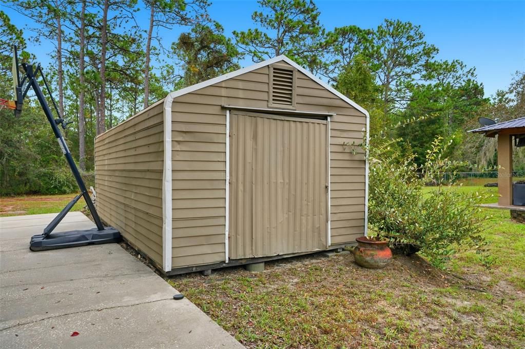 На продажу: $429,000 (3 спален, 2 ванн, 1608 Квадратных фут)