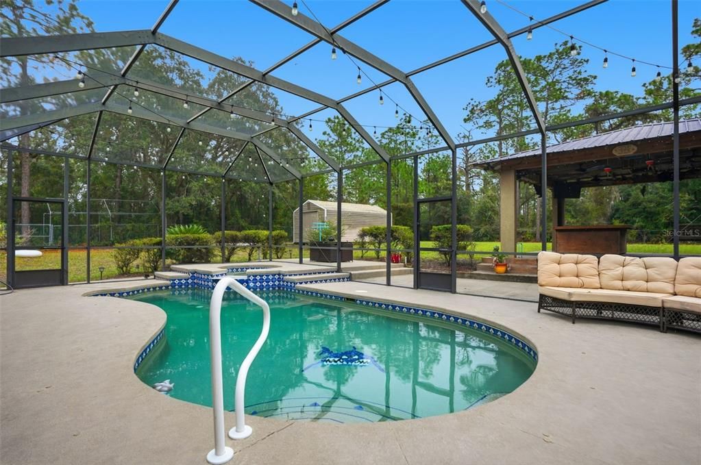 На продажу: $429,000 (3 спален, 2 ванн, 1608 Квадратных фут)