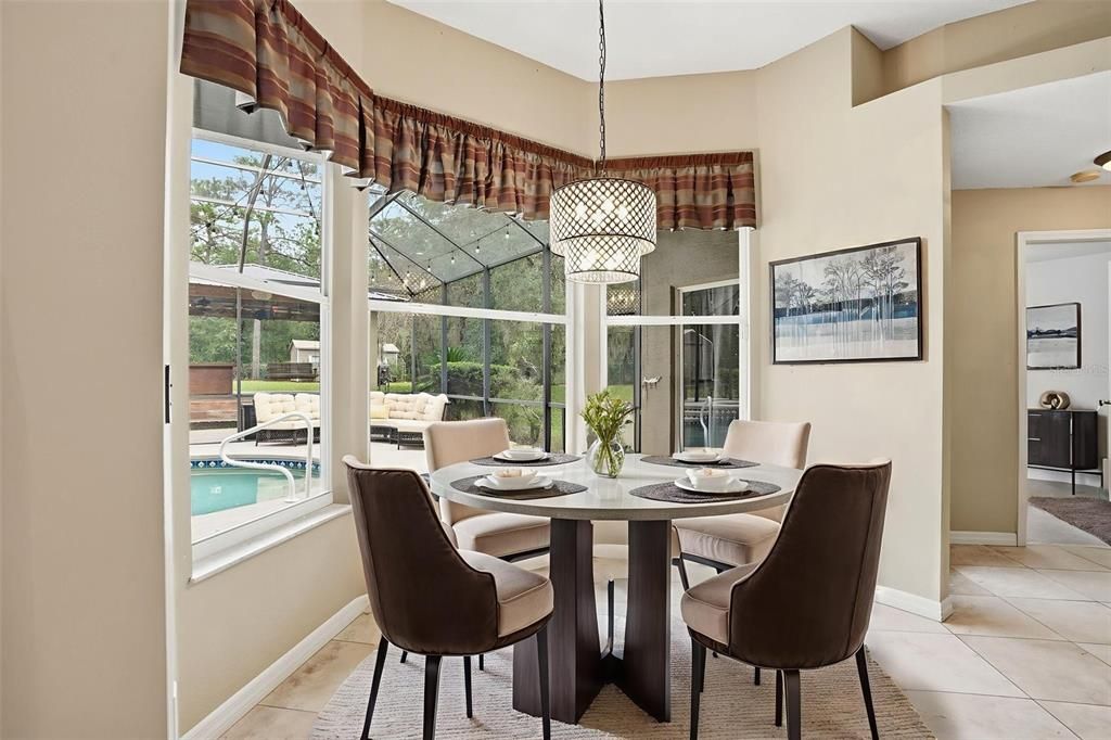 На продажу: $429,000 (3 спален, 2 ванн, 1608 Квадратных фут)