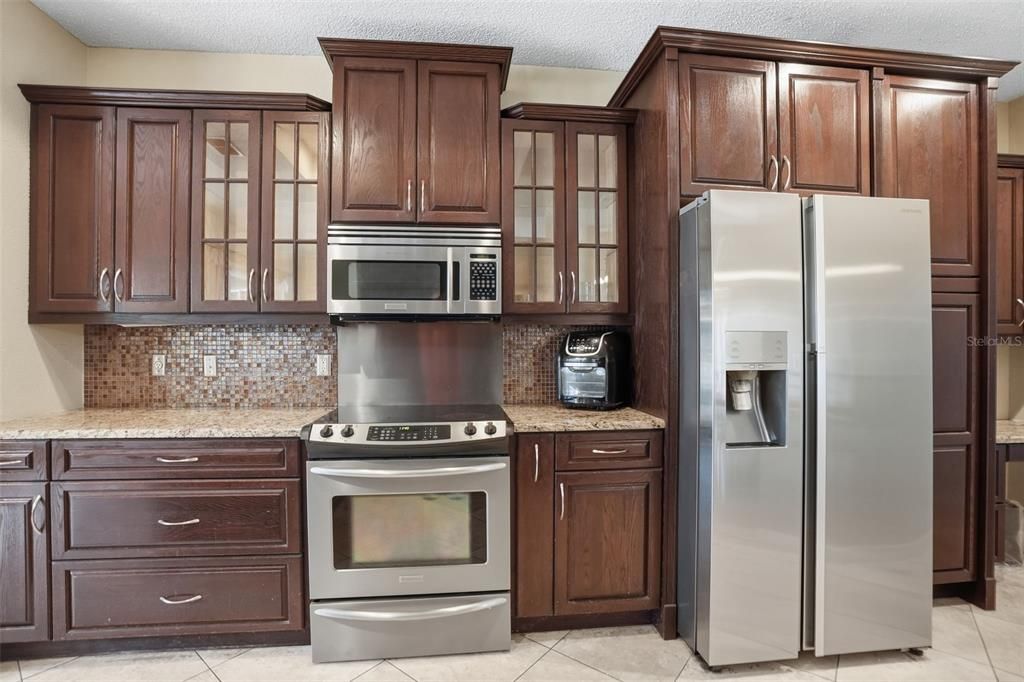 На продажу: $429,000 (3 спален, 2 ванн, 1608 Квадратных фут)