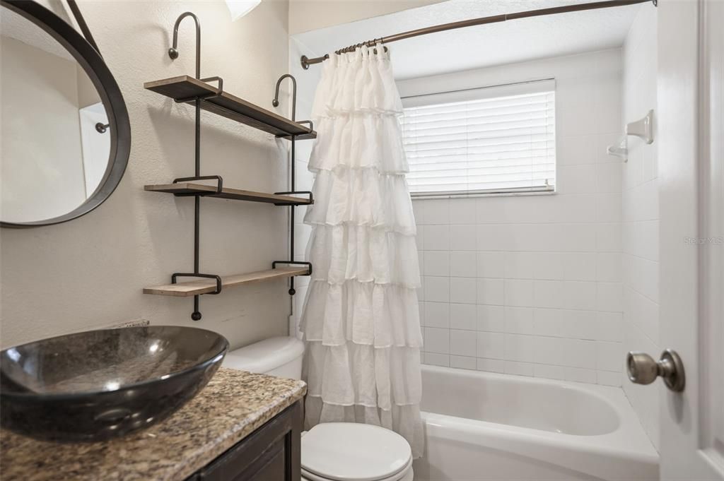 На продажу: $429,000 (3 спален, 2 ванн, 1608 Квадратных фут)