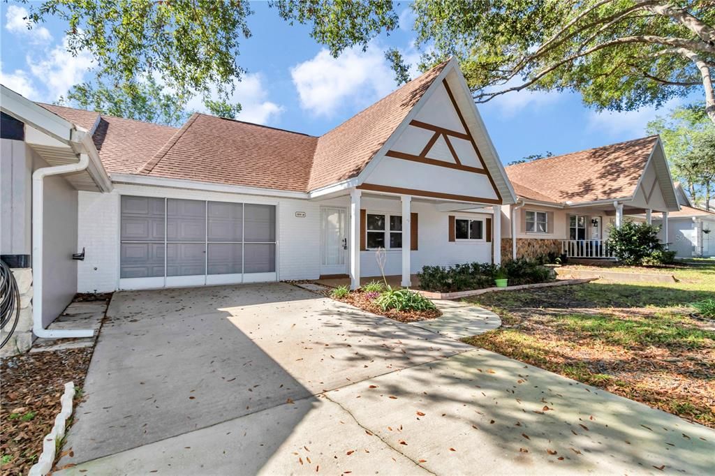 Active With Contract: $159,900 (2 beds, 2 baths, 1411 Square Feet)