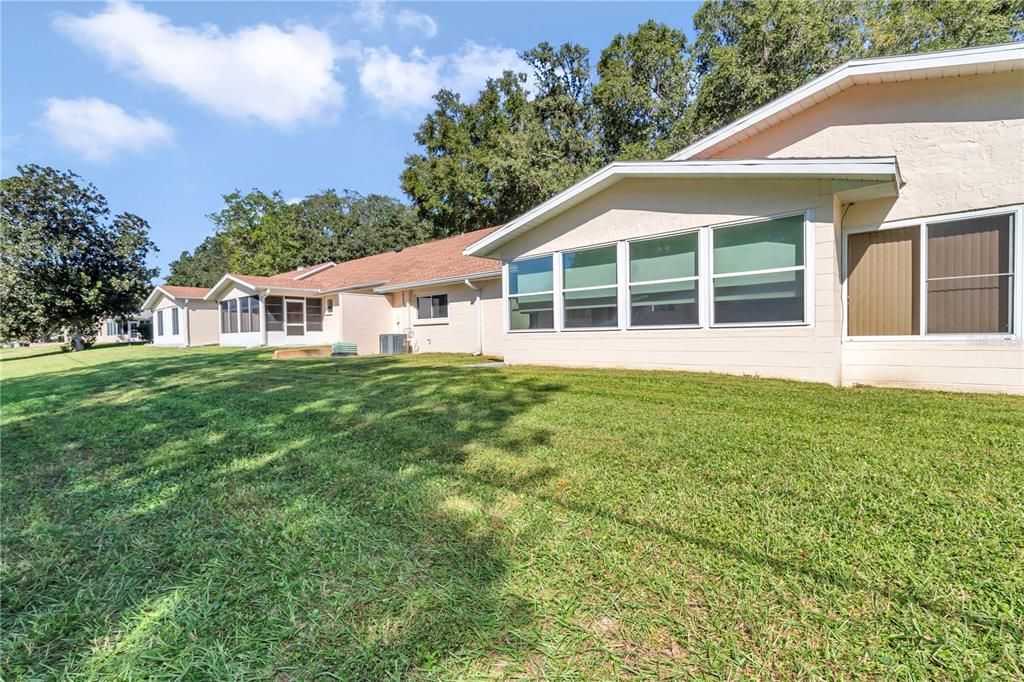 Active With Contract: $159,900 (2 beds, 2 baths, 1411 Square Feet)