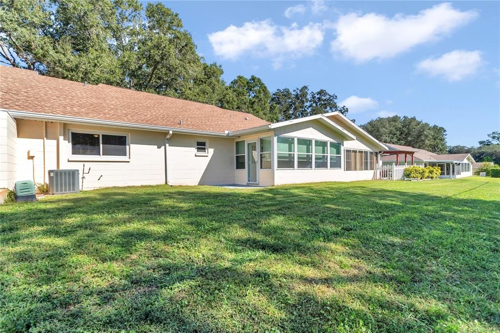 Active With Contract: $159,900 (2 beds, 2 baths, 1411 Square Feet)