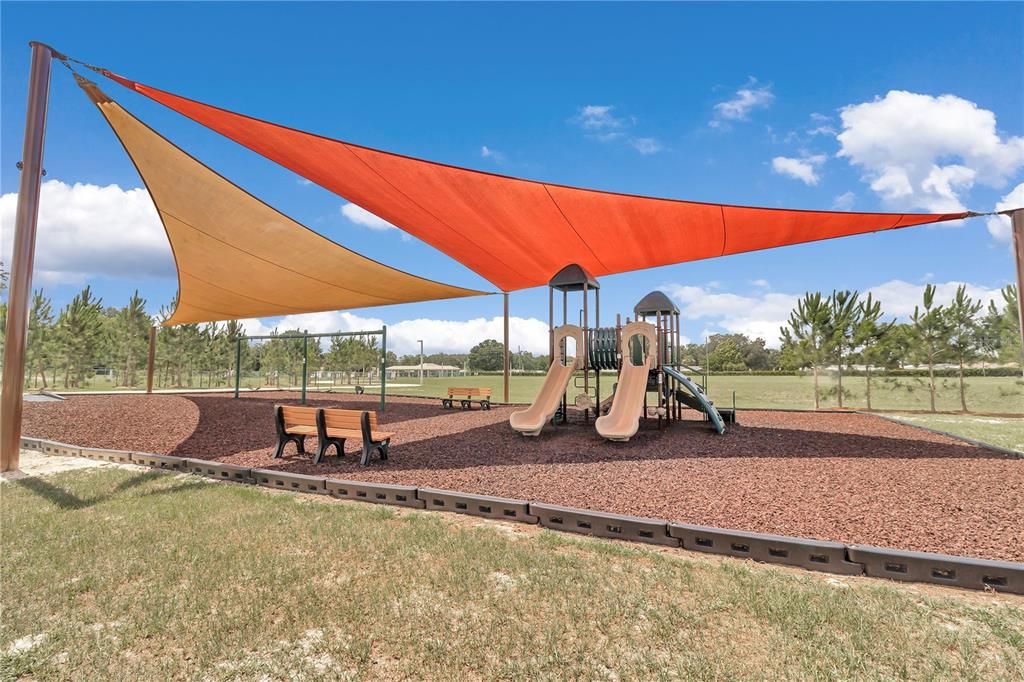 Active With Contract: $159,900 (2 beds, 2 baths, 1411 Square Feet)