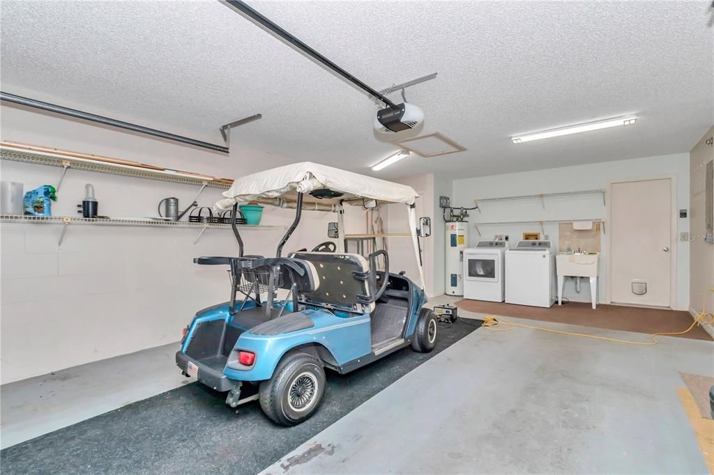 Active With Contract: $159,900 (2 beds, 2 baths, 1411 Square Feet)