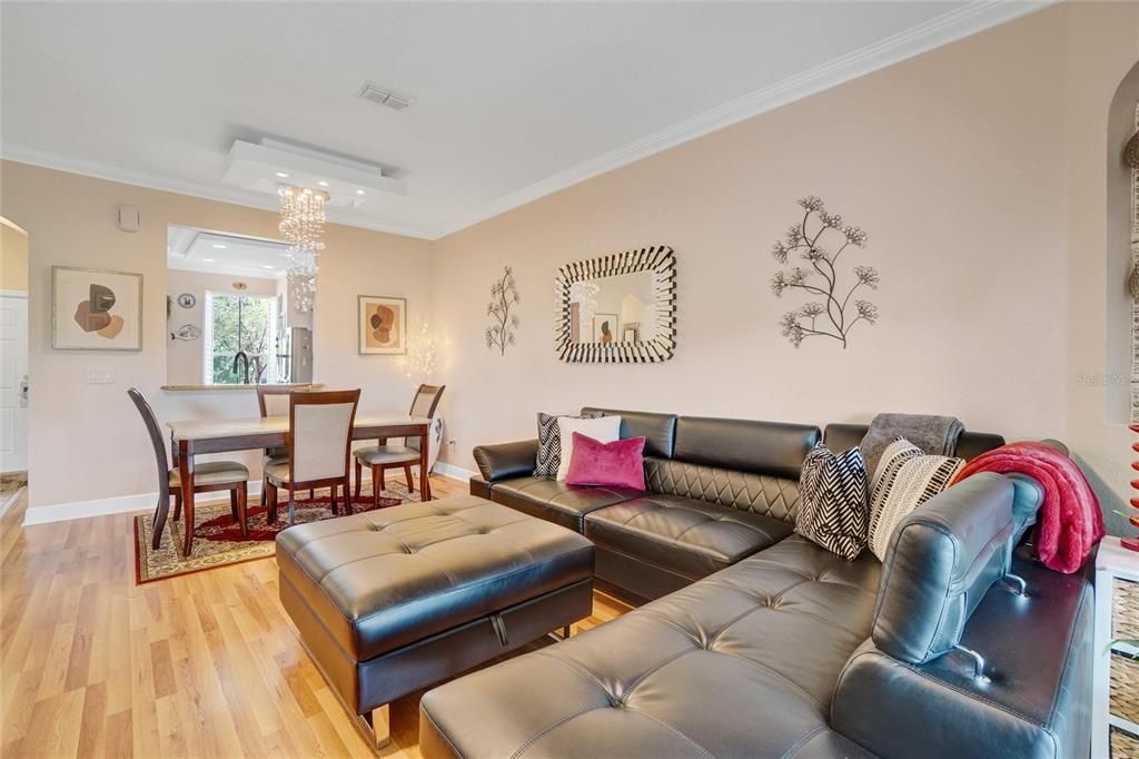 For Sale: $219,000 (3 beds, 2 baths, 1490 Square Feet)