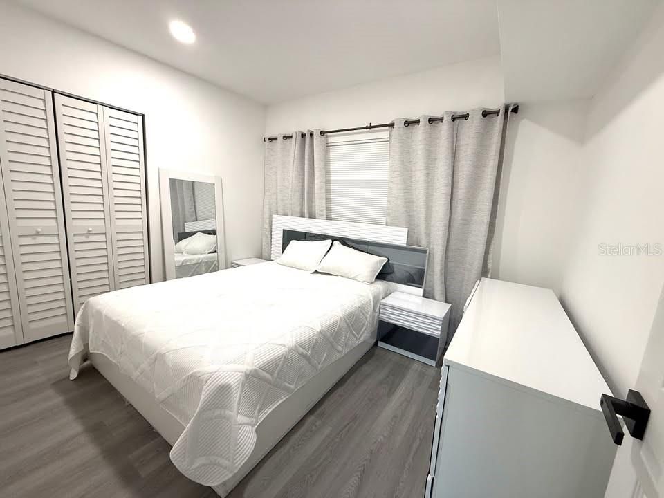 For Rent: $3,500 (3 beds, 2 baths, 1164 Square Feet)