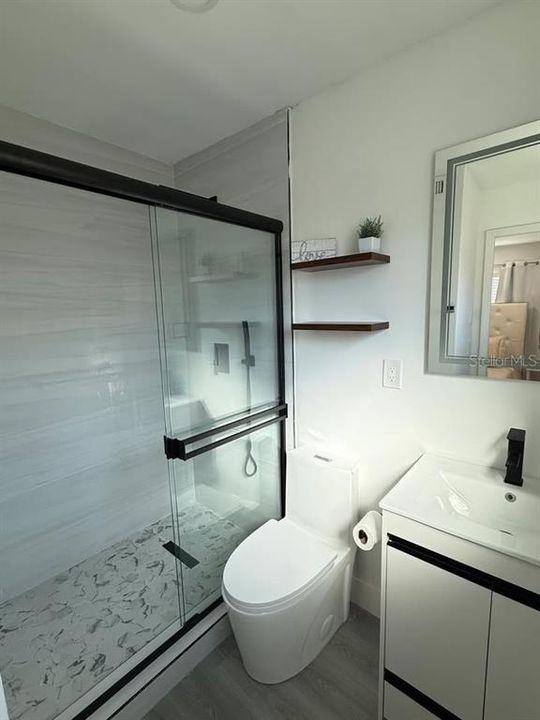 For Rent: $3,500 (3 beds, 2 baths, 1164 Square Feet)