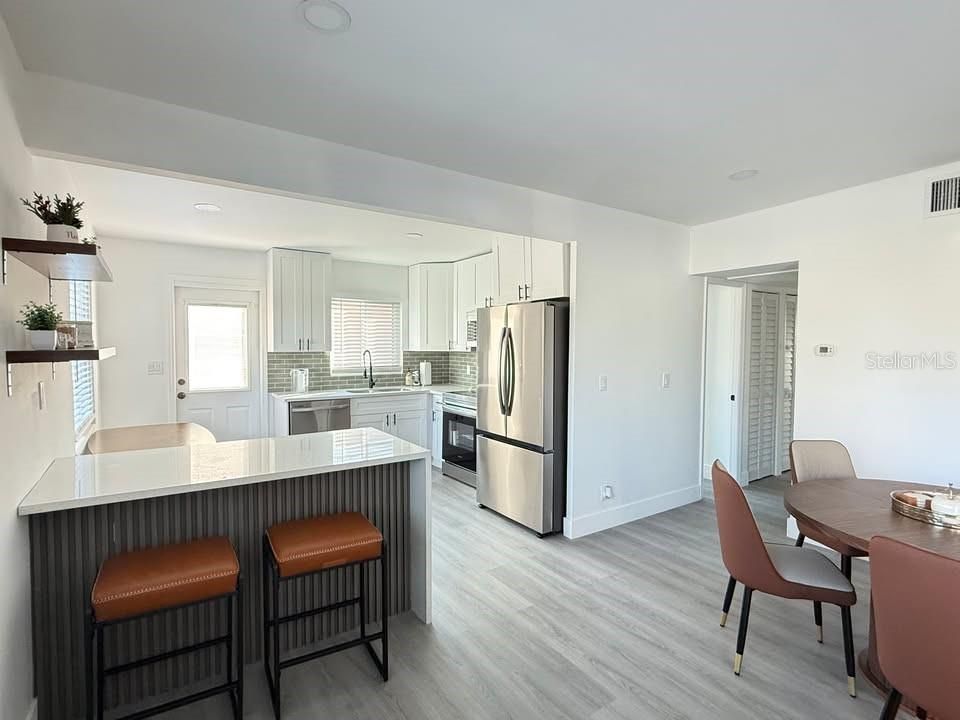 For Rent: $3,500 (3 beds, 2 baths, 1164 Square Feet)