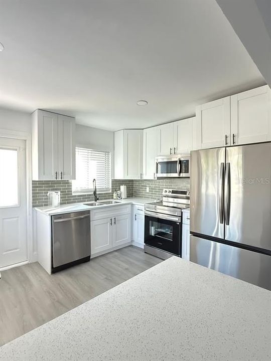 For Rent: $3,500 (3 beds, 2 baths, 1164 Square Feet)