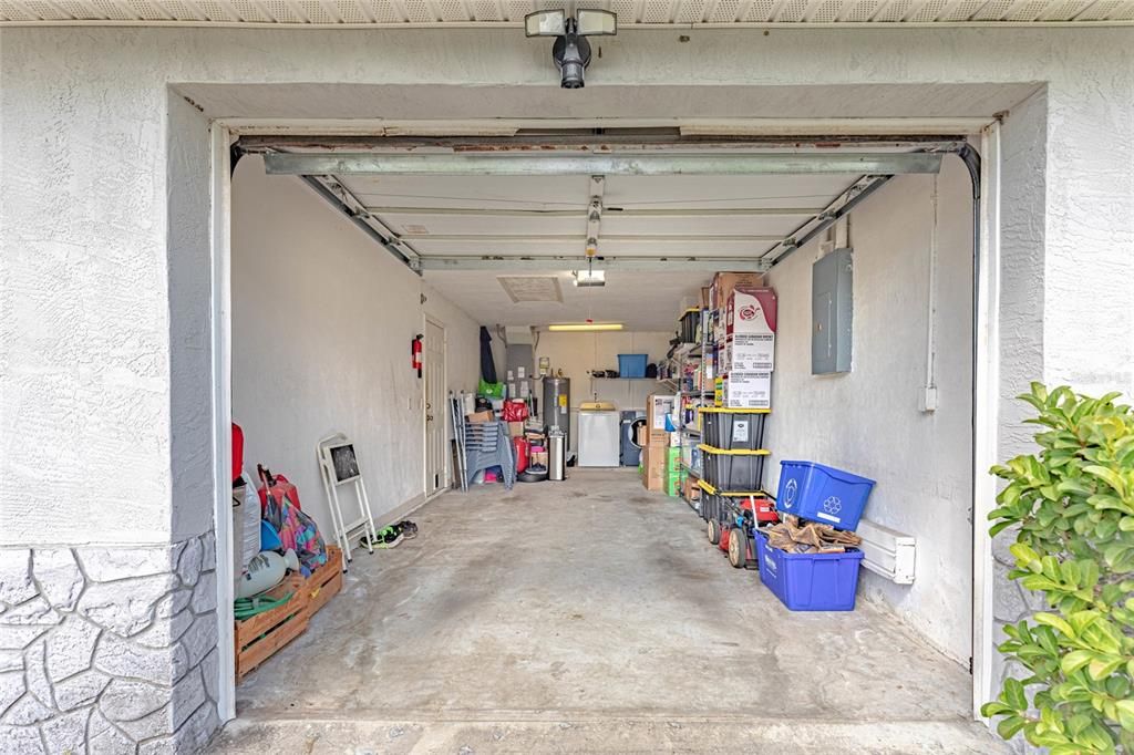 Active With Contract: $244,900 (3 beds, 2 baths, 1120 Square Feet)