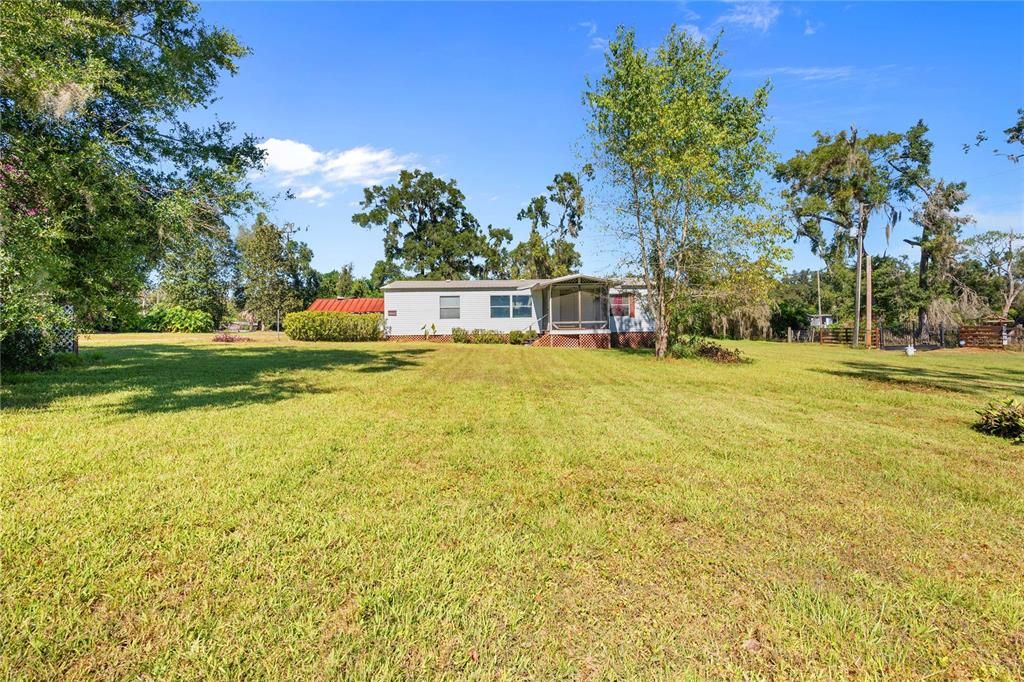 For Sale: $259,900 (3 beds, 2 baths, 1448 Square Feet)