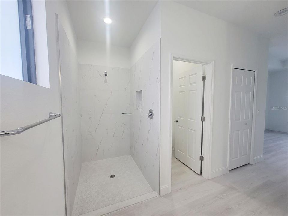 En Venta: $339,000 (3 camas, 2 baños, 1772 Pies cuadrados)