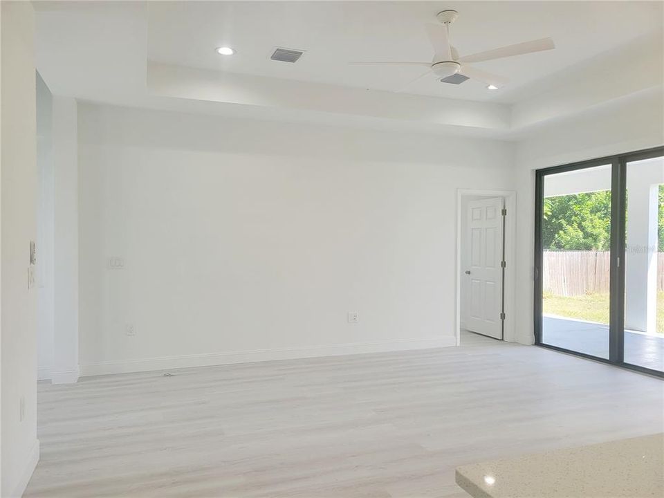 En Venta: $339,000 (3 camas, 2 baños, 1772 Pies cuadrados)