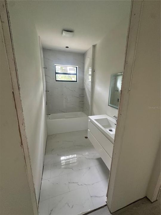 For Sale: $440,000 (3 beds, 2 baths, 1724 Square Feet)