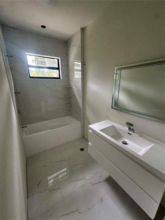 For Sale: $440,000 (3 beds, 2 baths, 1724 Square Feet)