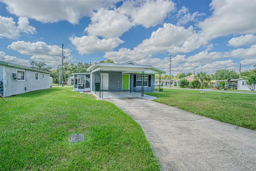 For Sale: $229,000 (3 beds, 1 baths, 1082 Square Feet)