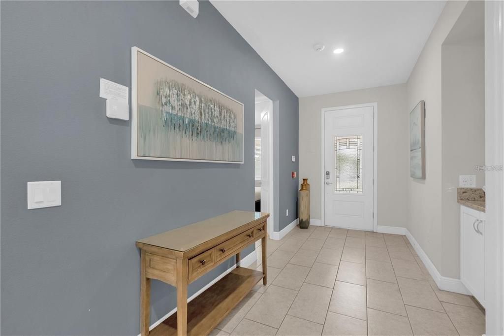 Active With Contract: $849,000 (8 beds, 6 baths, 3612 Square Feet)