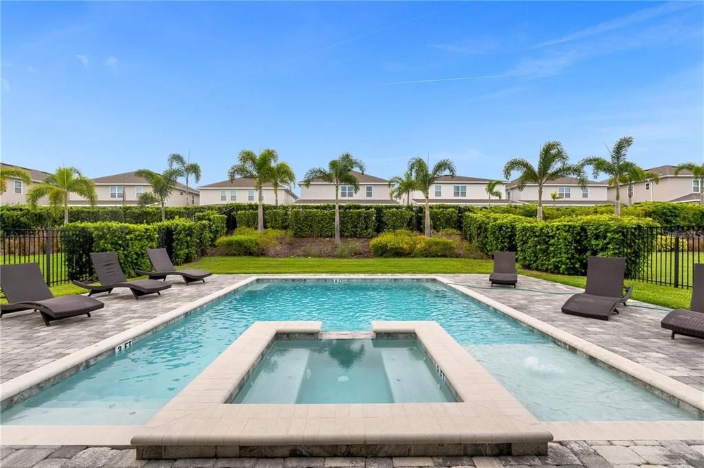 Active With Contract: $849,000 (8 beds, 6 baths, 3612 Square Feet)