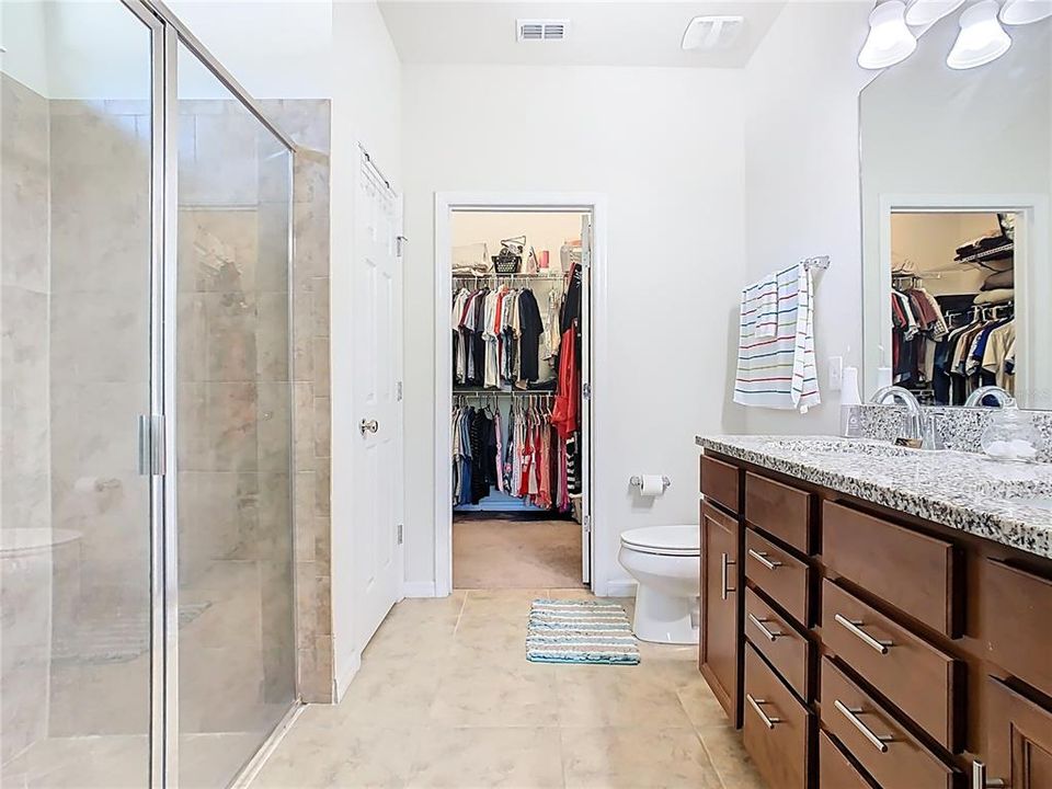 En Venta: $320,000 (3 camas, 2 baños, 1690 Pies cuadrados)