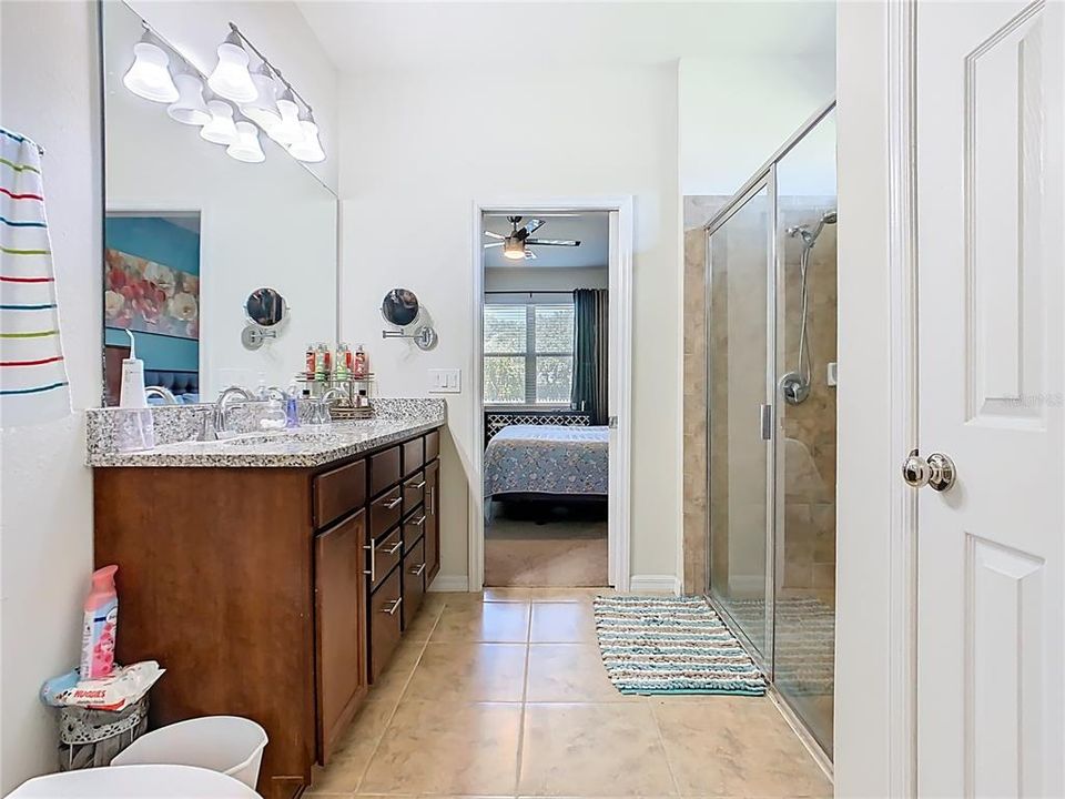 En Venta: $320,000 (3 camas, 2 baños, 1690 Pies cuadrados)