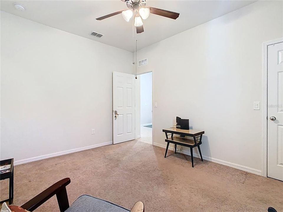 En Venta: $320,000 (3 camas, 2 baños, 1690 Pies cuadrados)