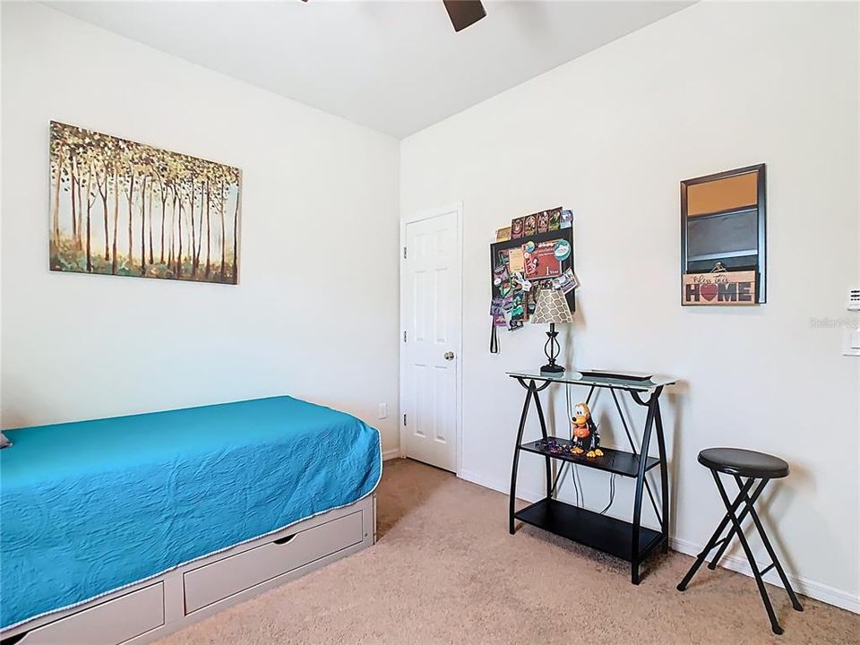 En Venta: $320,000 (3 camas, 2 baños, 1690 Pies cuadrados)