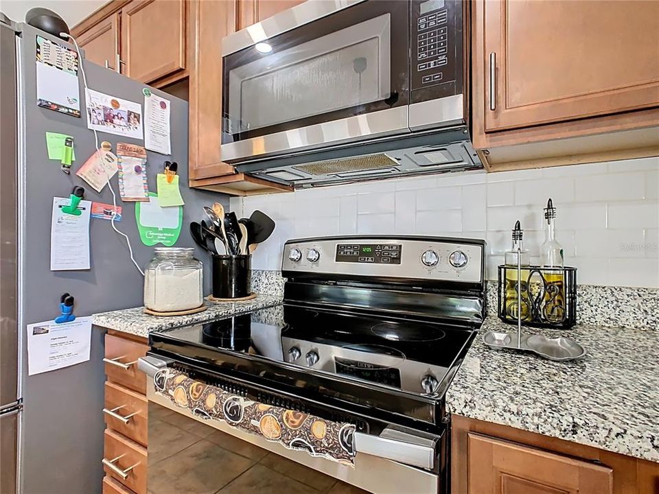 En Venta: $320,000 (3 camas, 2 baños, 1690 Pies cuadrados)