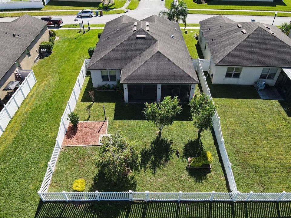 En Venta: $320,000 (3 camas, 2 baños, 1690 Pies cuadrados)