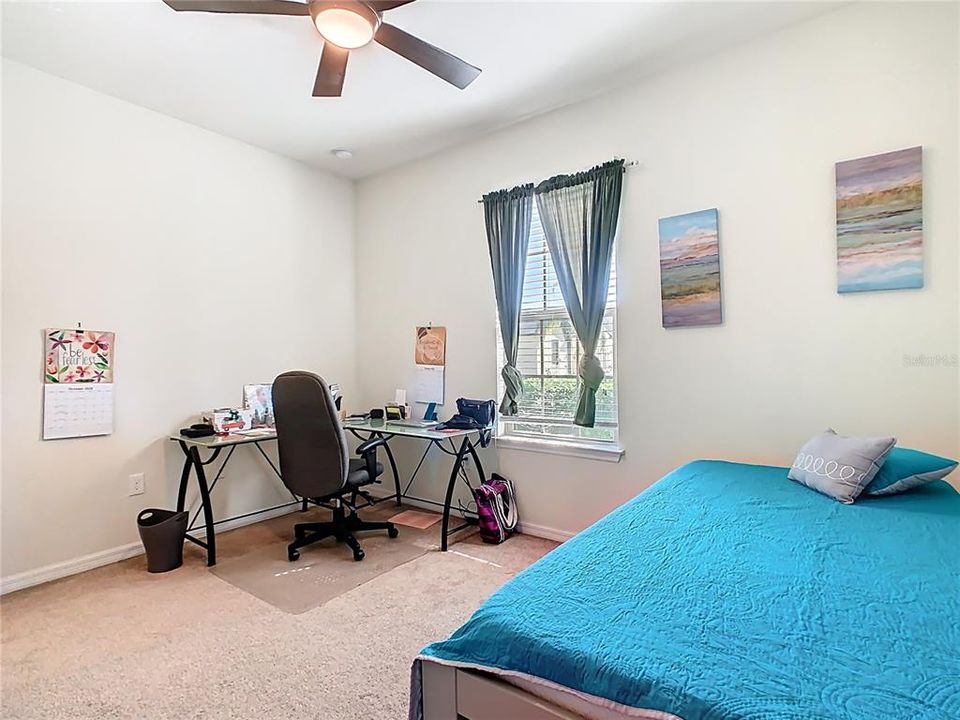 En Venta: $320,000 (3 camas, 2 baños, 1690 Pies cuadrados)